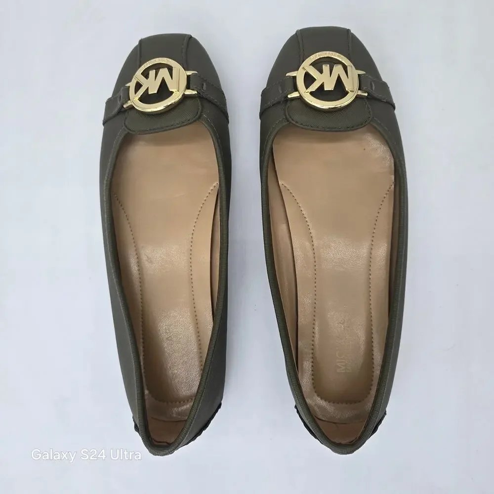 Michael Kors Ballet Flat Green Olive Slip On Moccasin Drivers Women's 7.5M